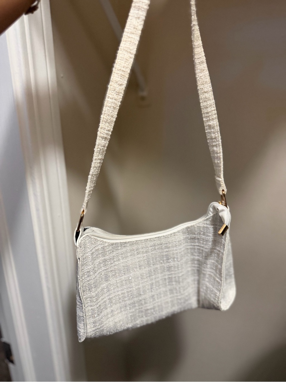 Everyday White Woven shoulder Bag - Lightweight Shoulder Purse